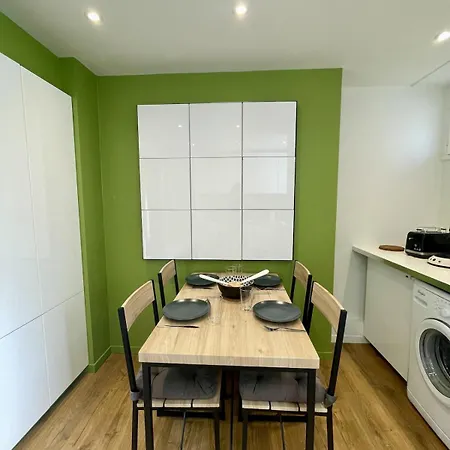 Douce Brise Proche Ocean סניוס